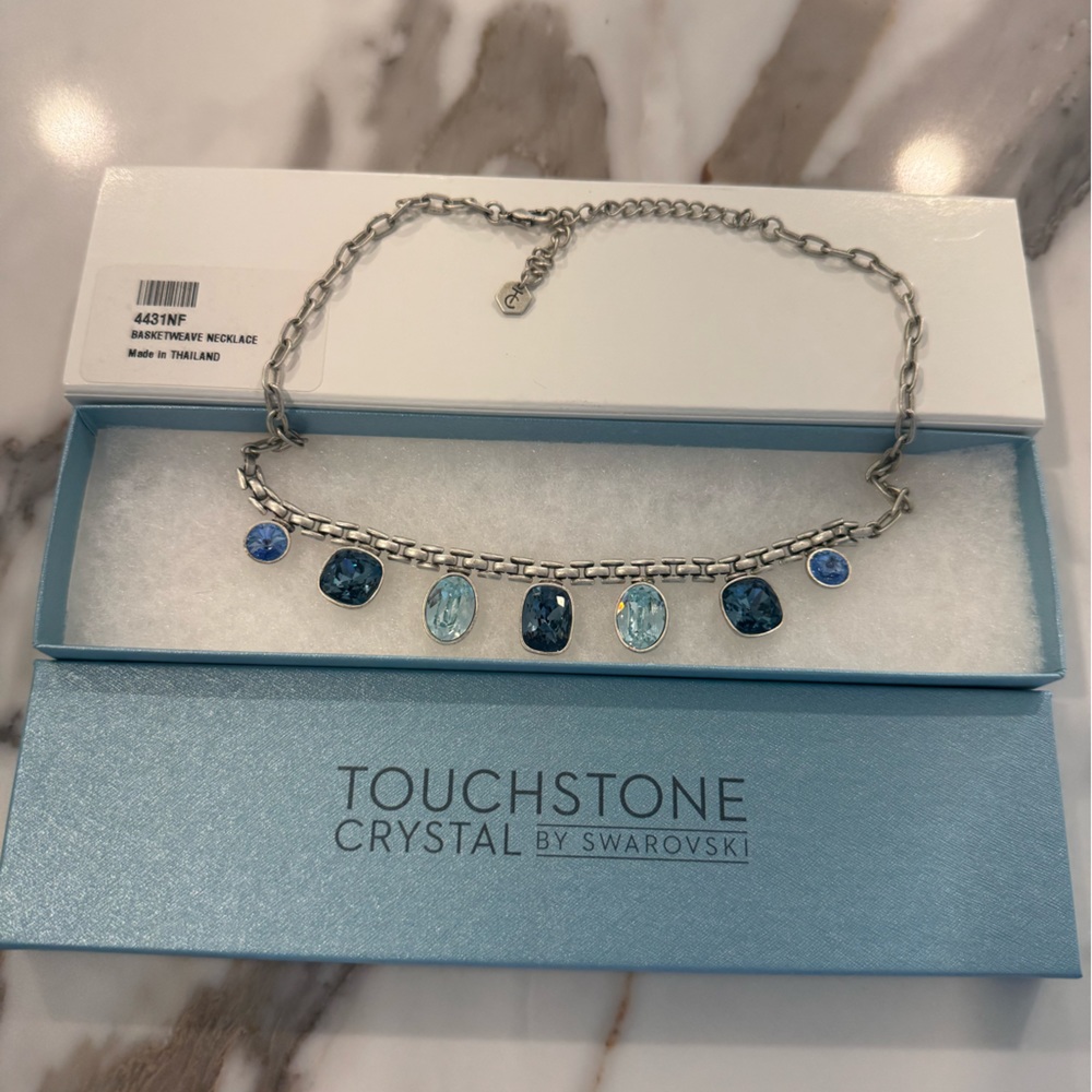 Swarovski Basketweave Necklace & Earrings